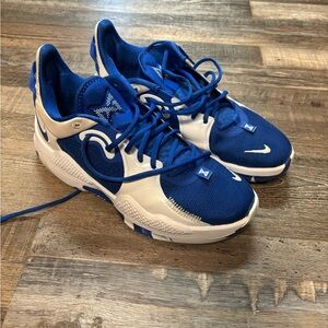 Nike Royal White Paul George size 10